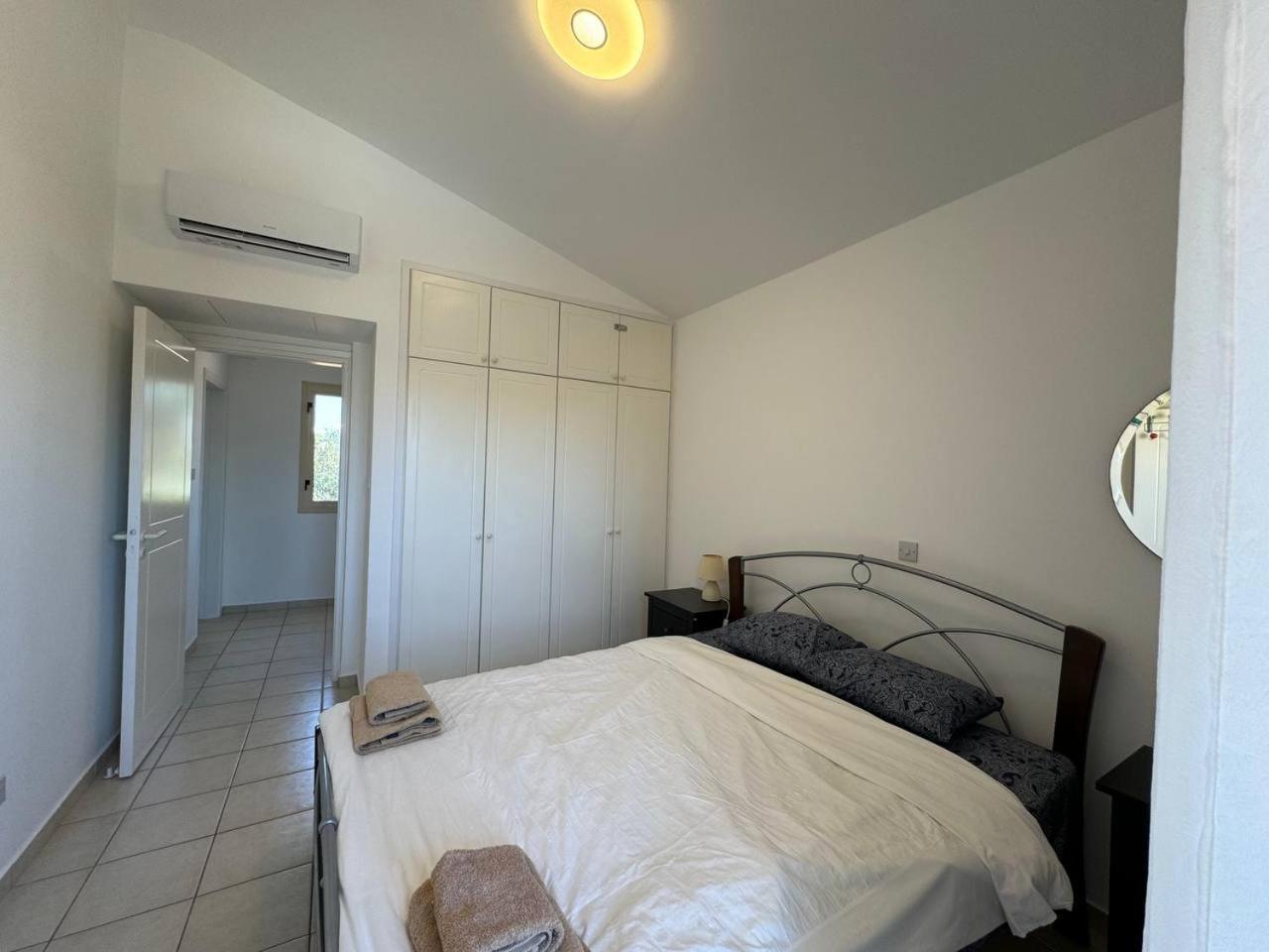 Eden Gardens Villa Пафос Екстериор снимка