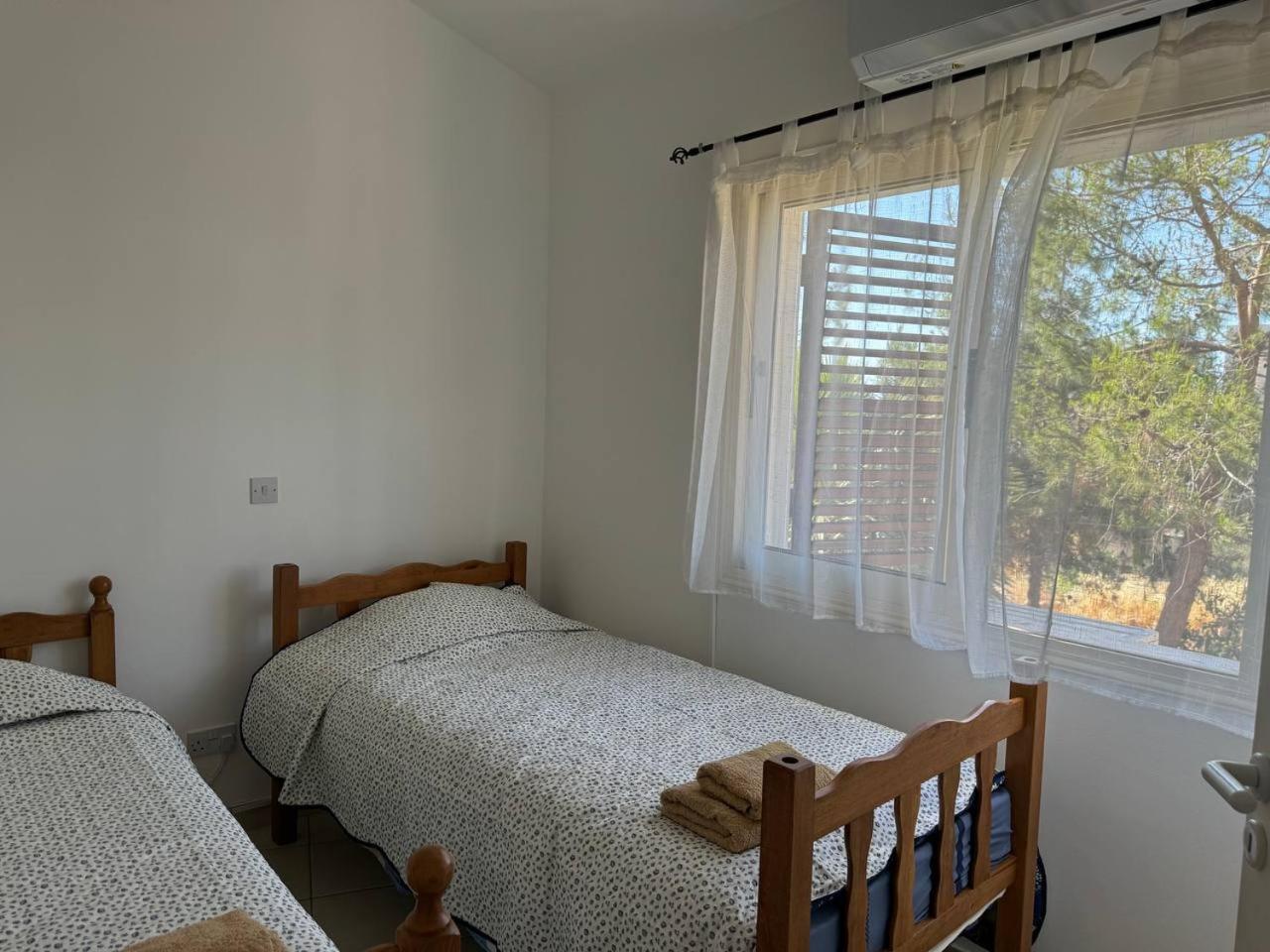 Eden Gardens Villa Пафос Екстериор снимка