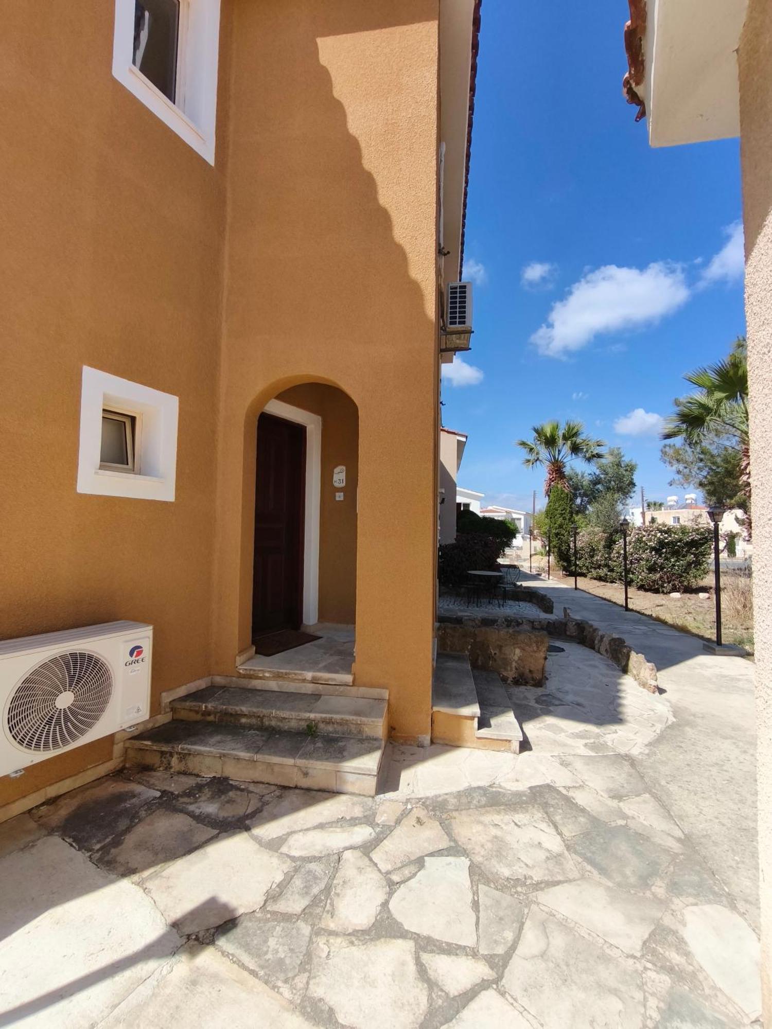 Eden Gardens Villa Пафос Екстериор снимка