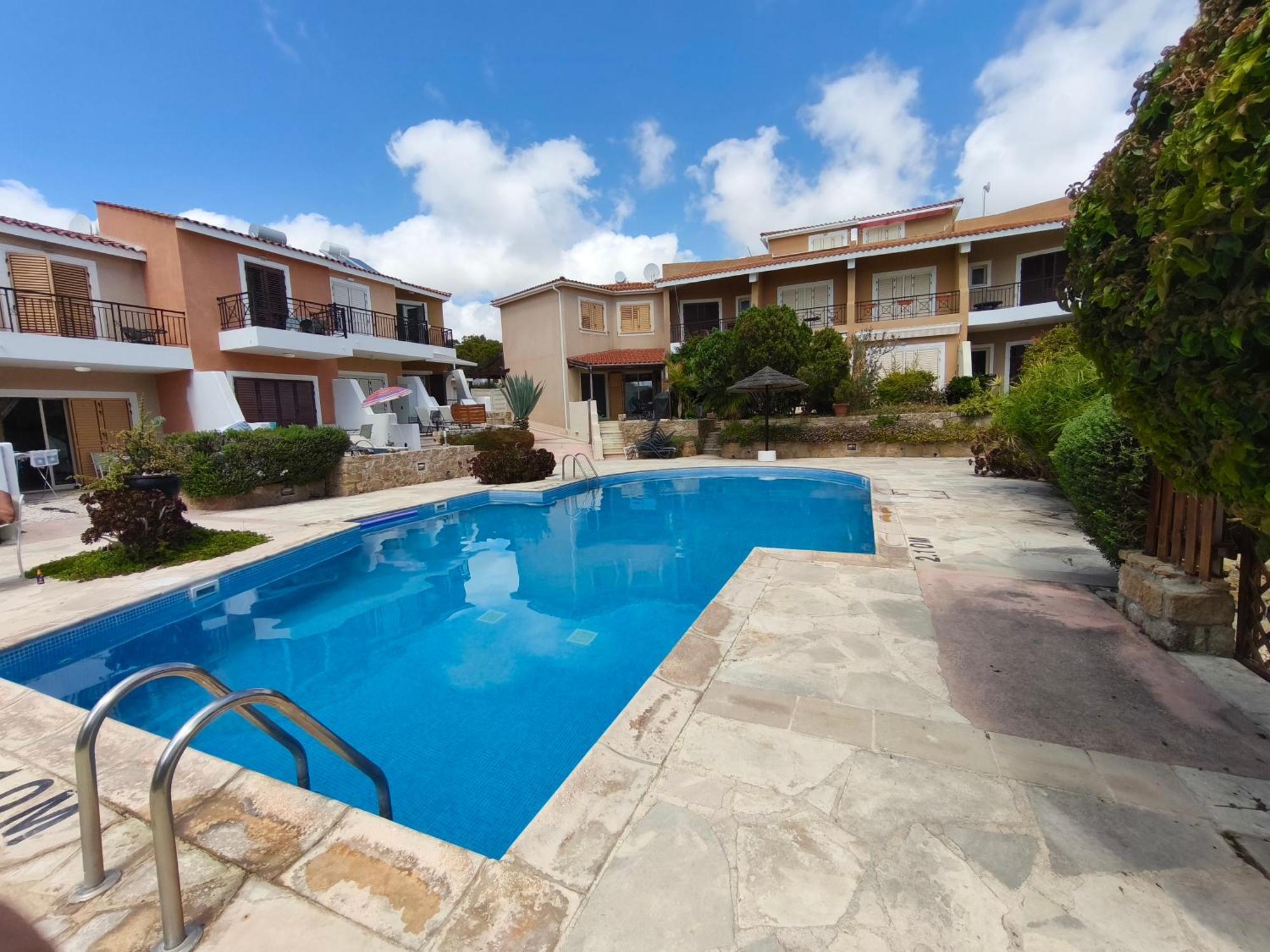 Eden Gardens Villa Пафос Екстериор снимка