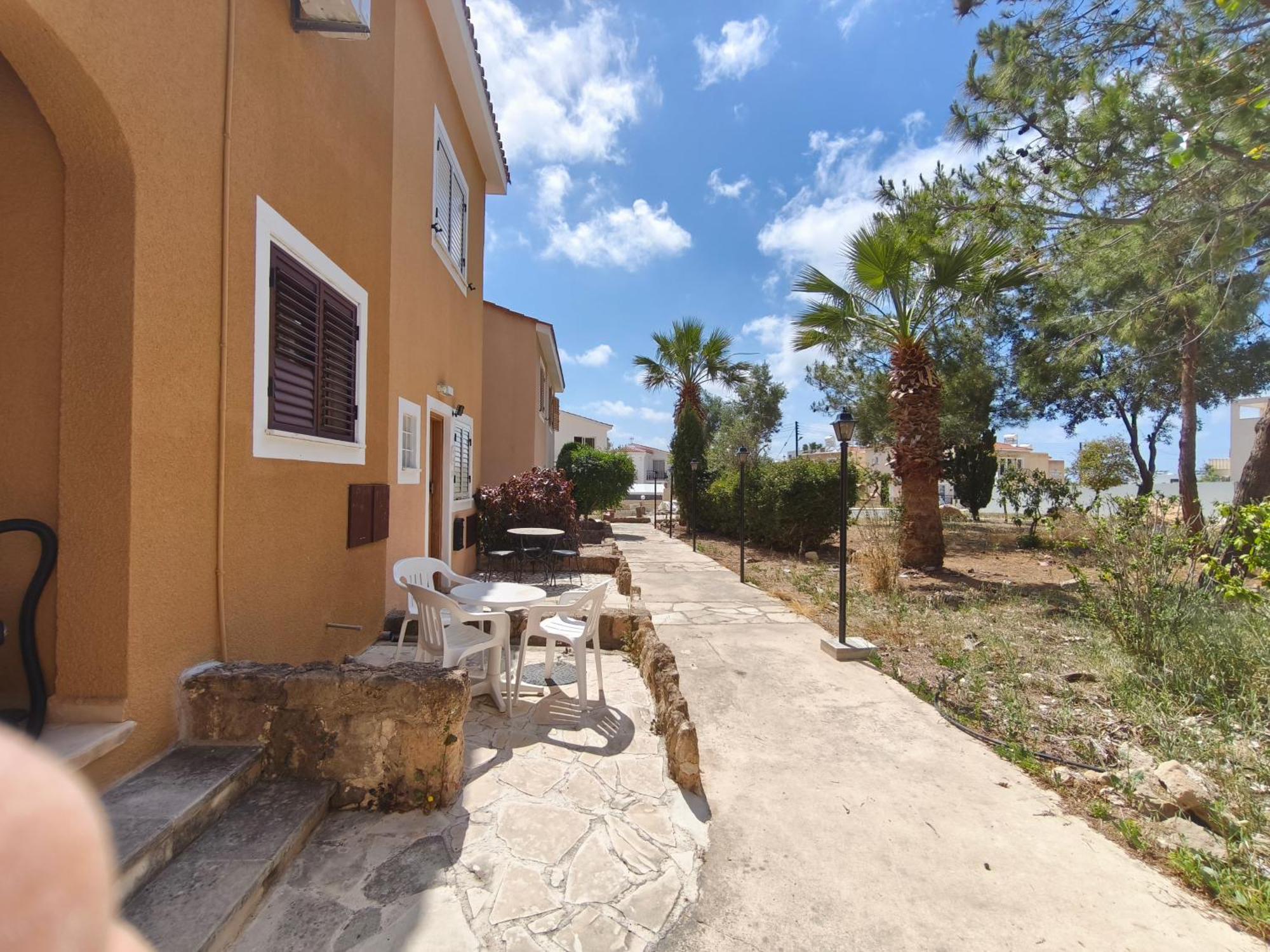 Eden Gardens Villa Пафос Екстериор снимка