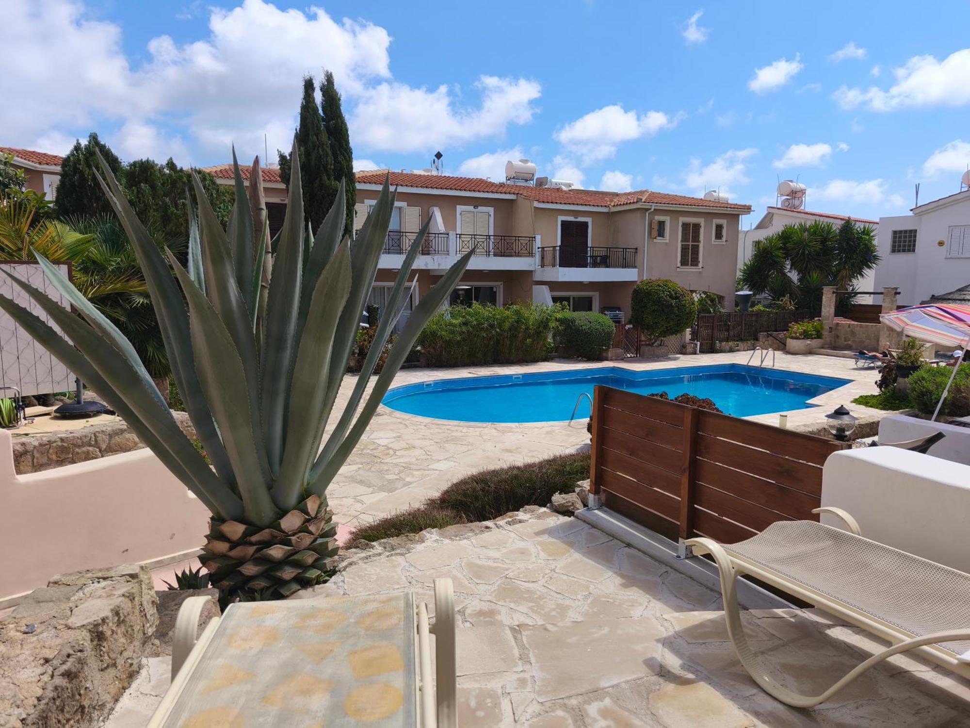 Eden Gardens Villa Пафос Екстериор снимка